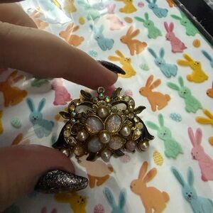 Vintage Gold Tone Pearl & Opal Floral Brooch